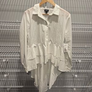 a.n.a. Hi-low ruffled white button down blouse